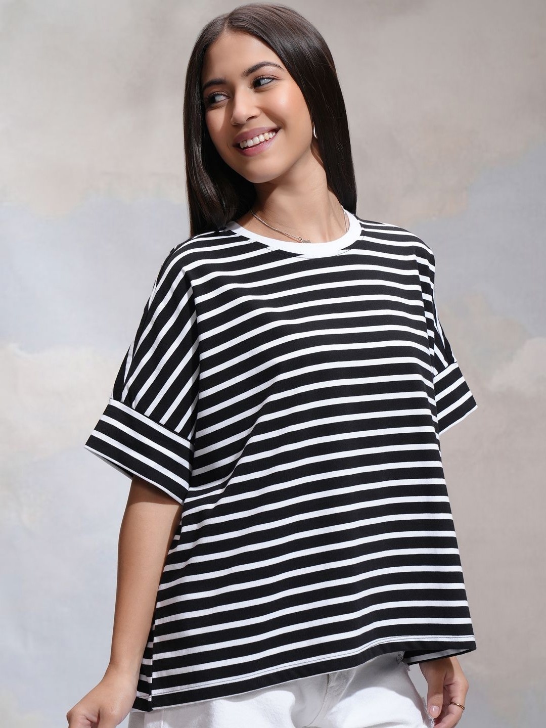 

Street By Tokyo Talkies Women Striped Drop-Shoulder Sleeves T-shirt, Black