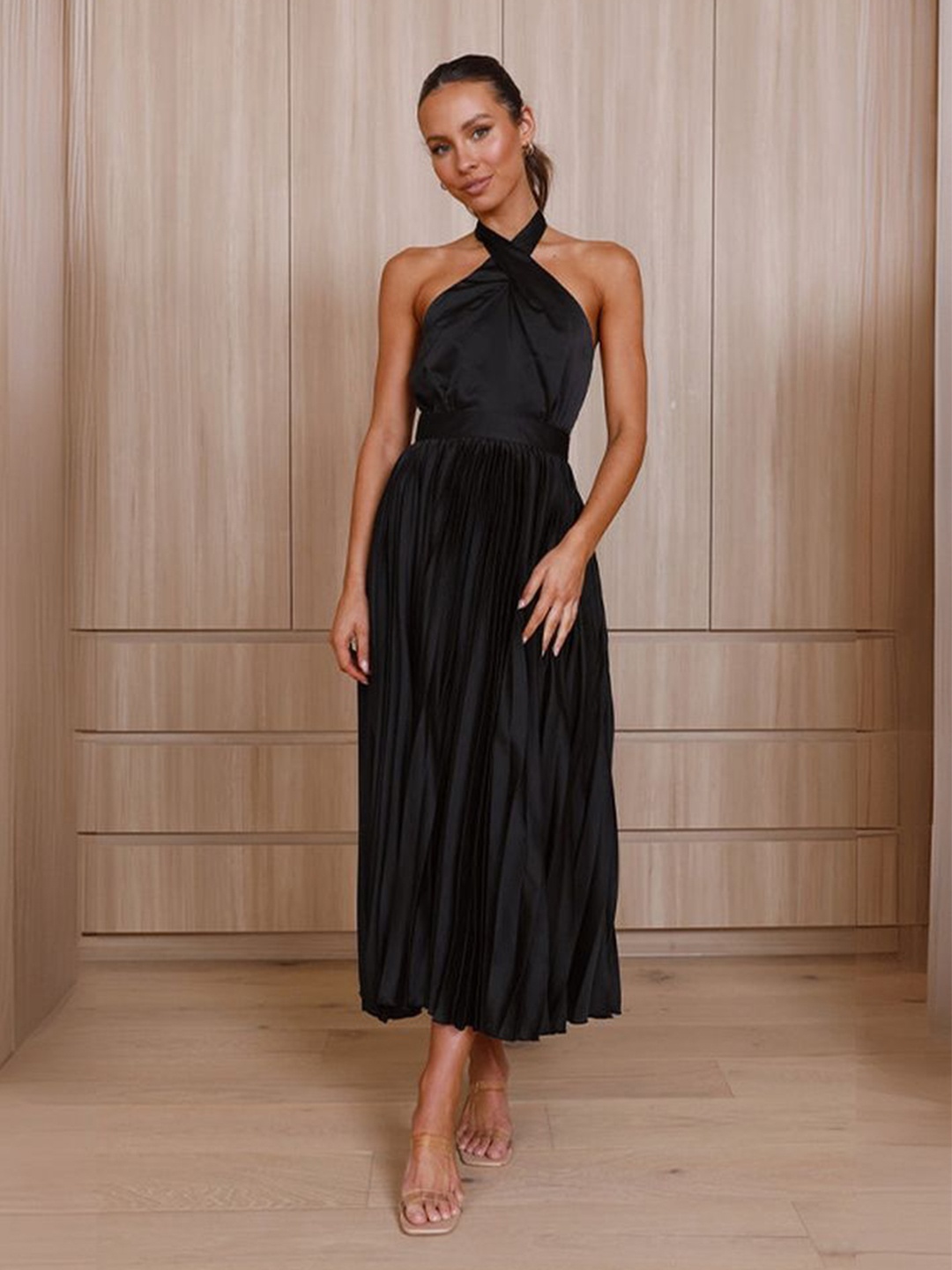 

LULU & SKY Halter Neck Maxi Dress, Black