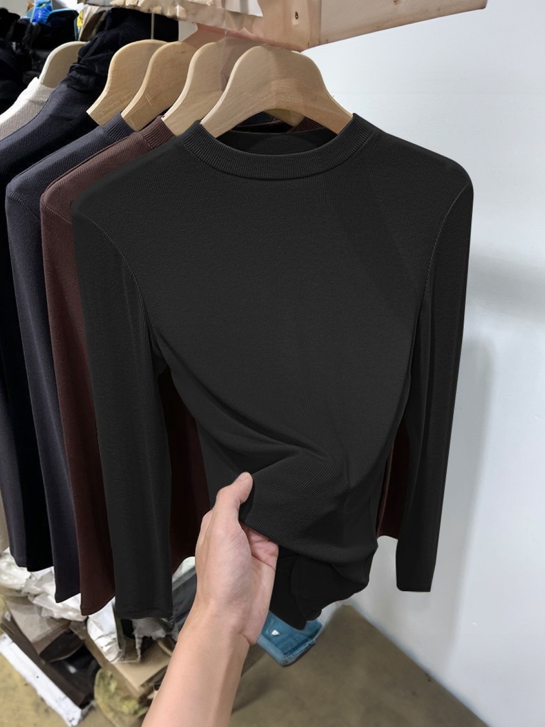

HERE&NOW Women Round Neck Long Sleeves Top, Black
