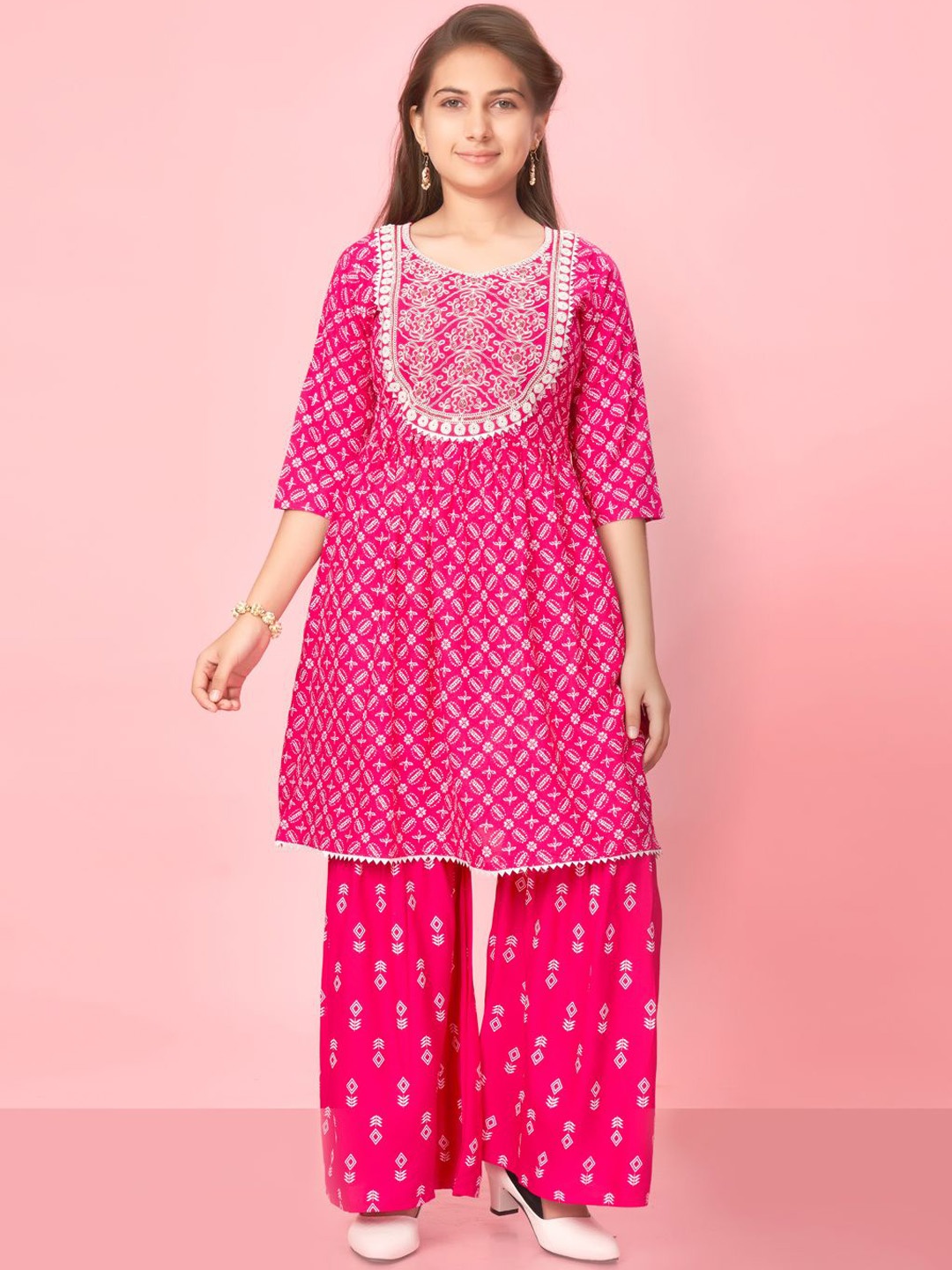 

Sangria Girls Geometric Embroidered Cotton A-Line Kurta With Sharara, Pink
