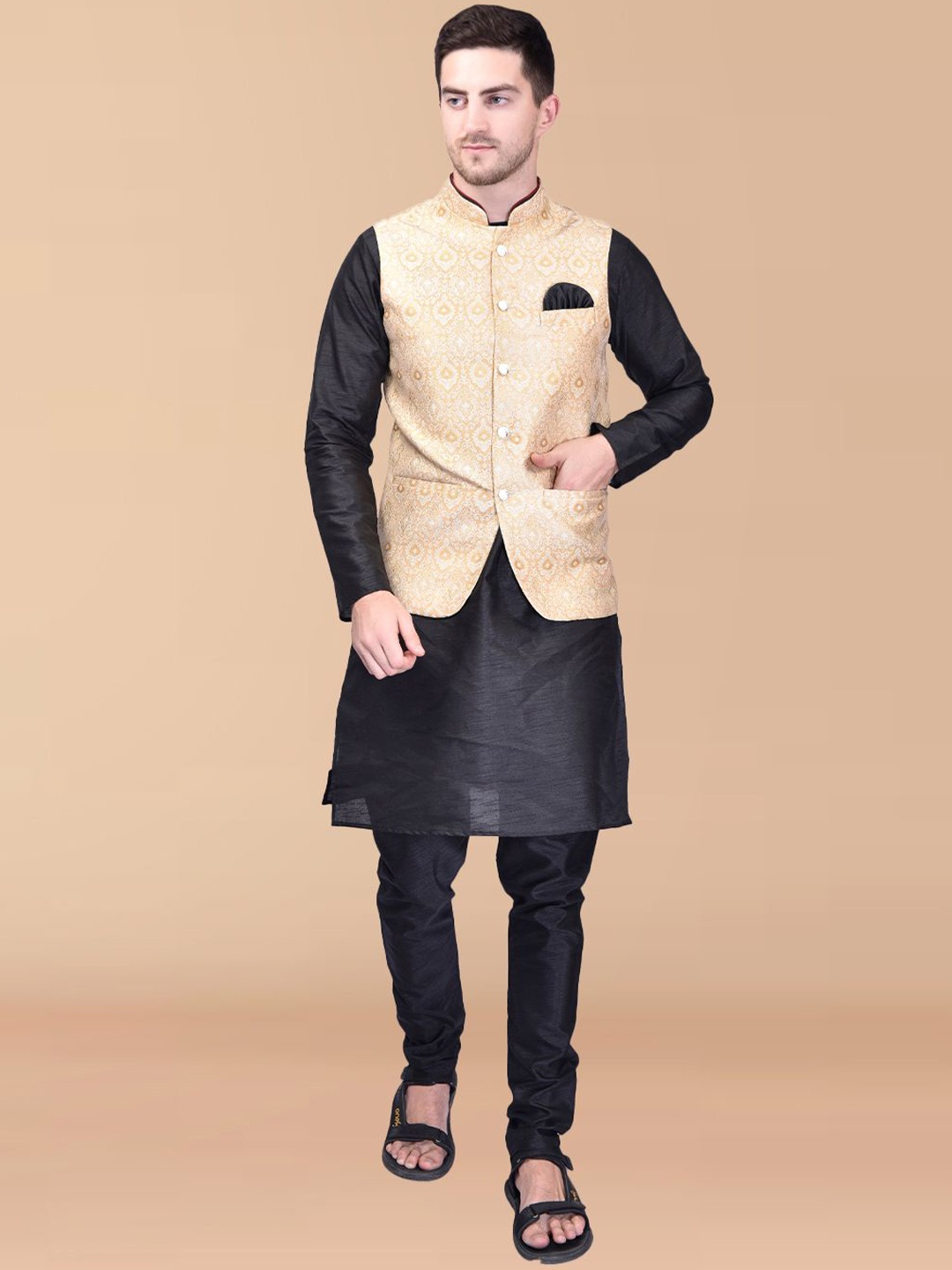 

PRINTINDIA Men Regular Pure Silk Kurta with Trousers, Black