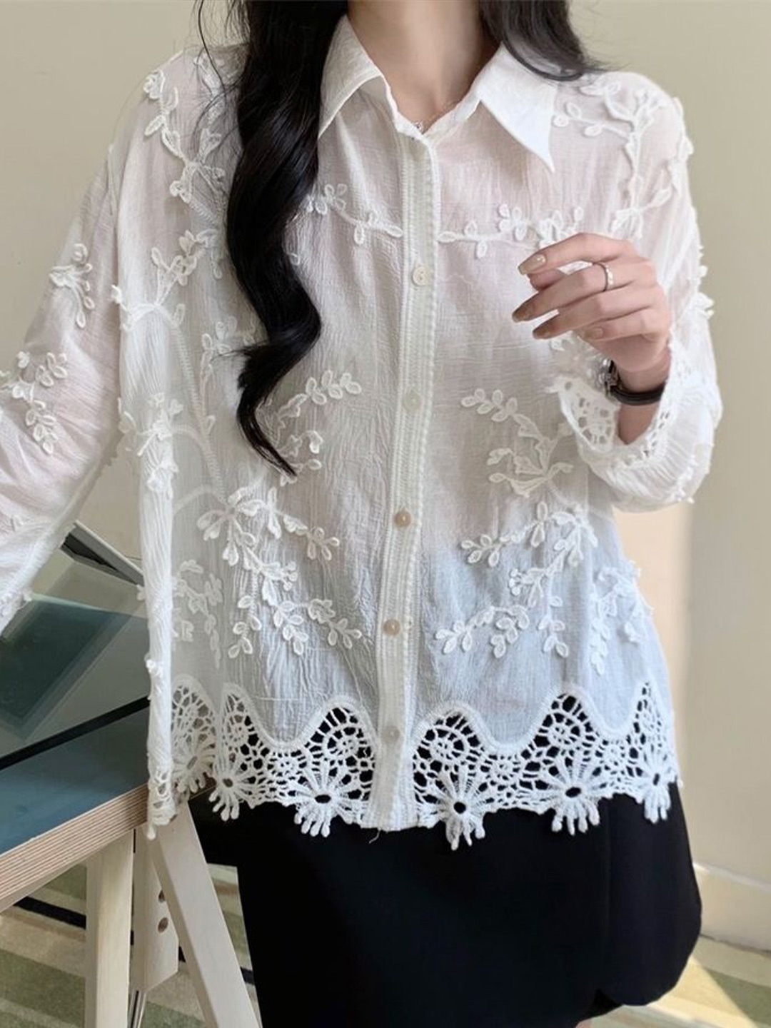 

LULU & SKY Top, White