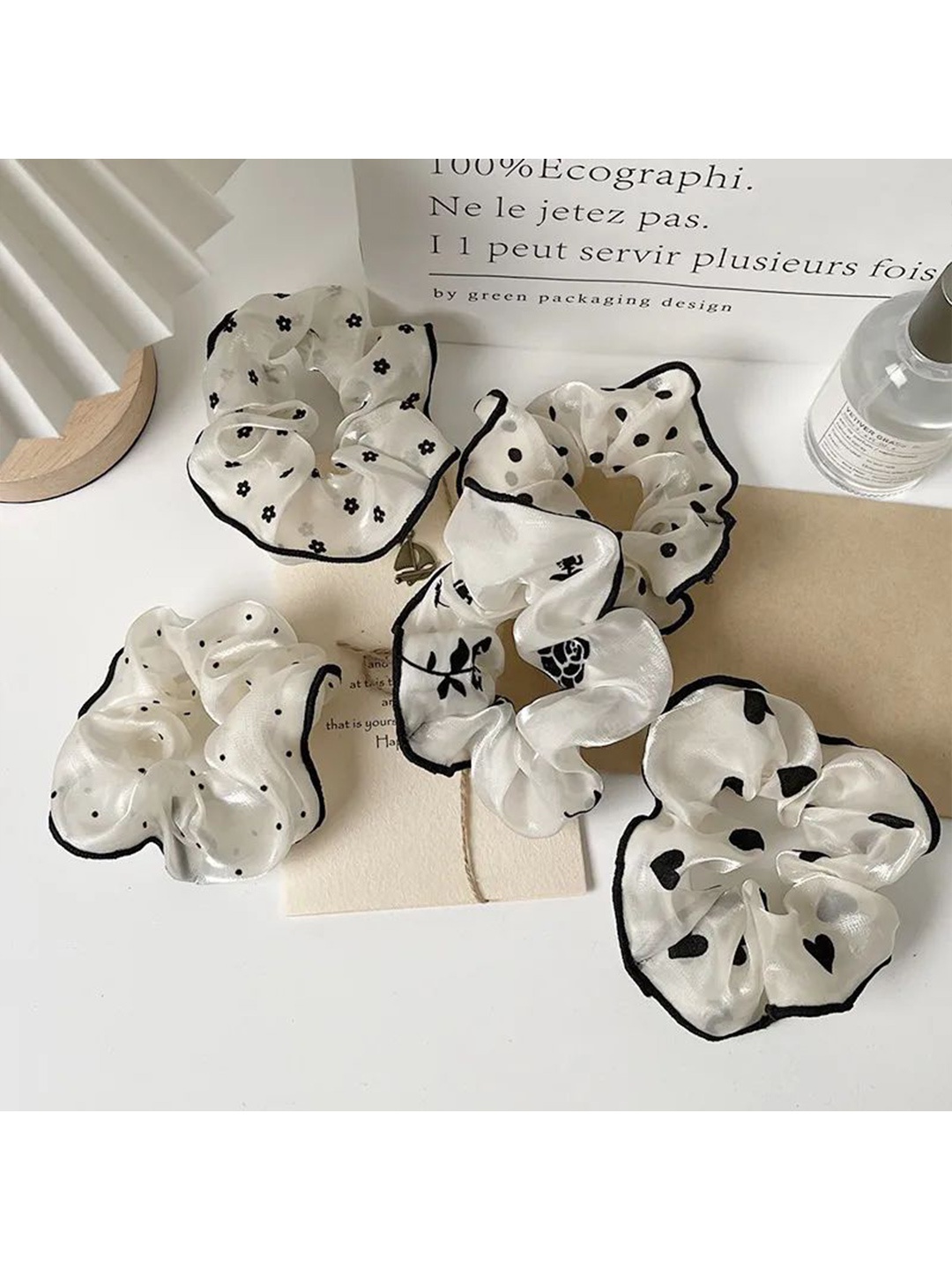 

Radhya Accessories Women Set of 5 Ponytail Holders, Off white