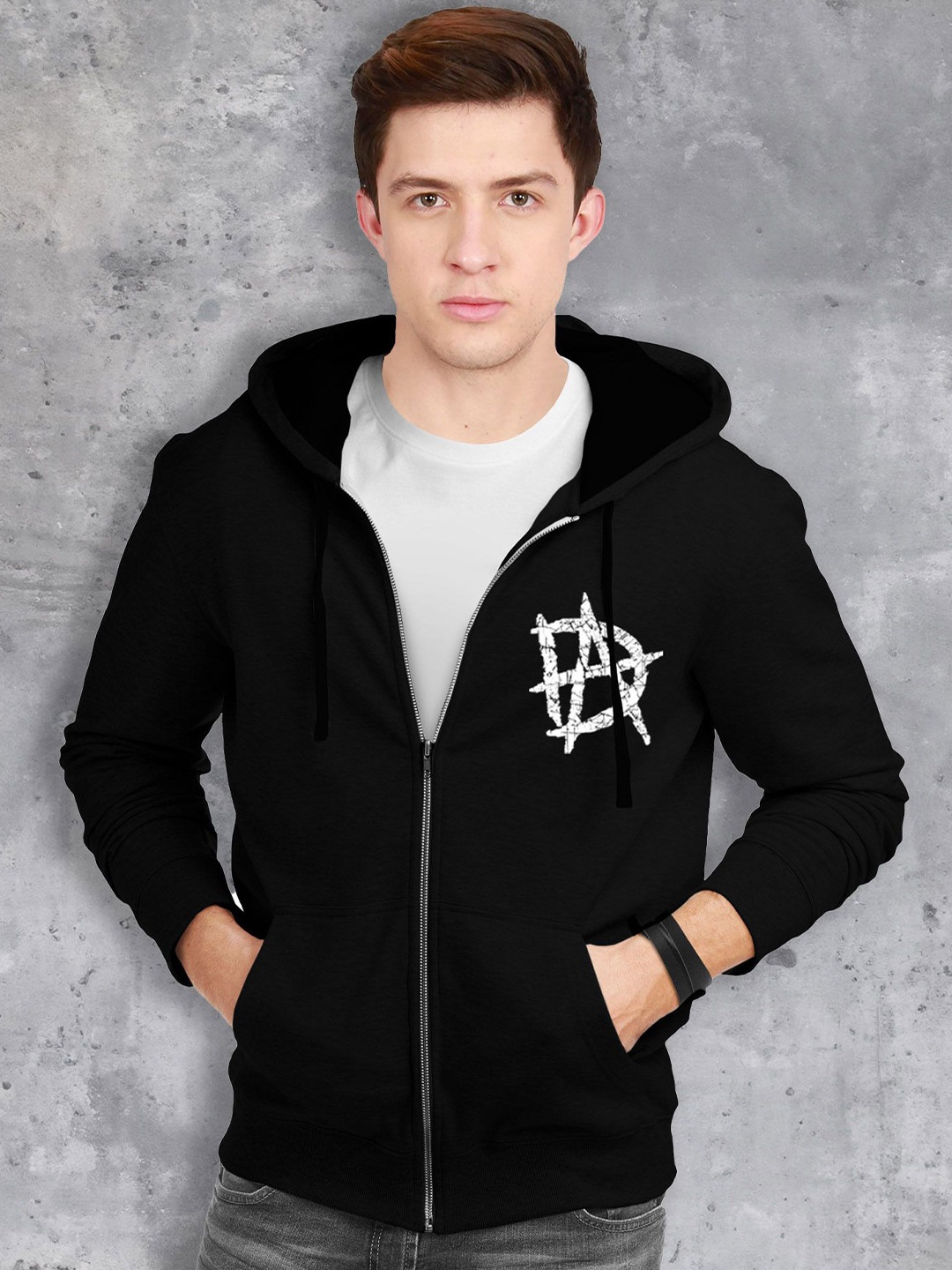 

fanideaz Men Printed Hooded Sweatshirt, Black