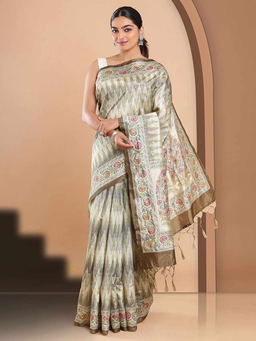 

Kalyan Silks Striped Jute Silk Tussar Saree, Beige