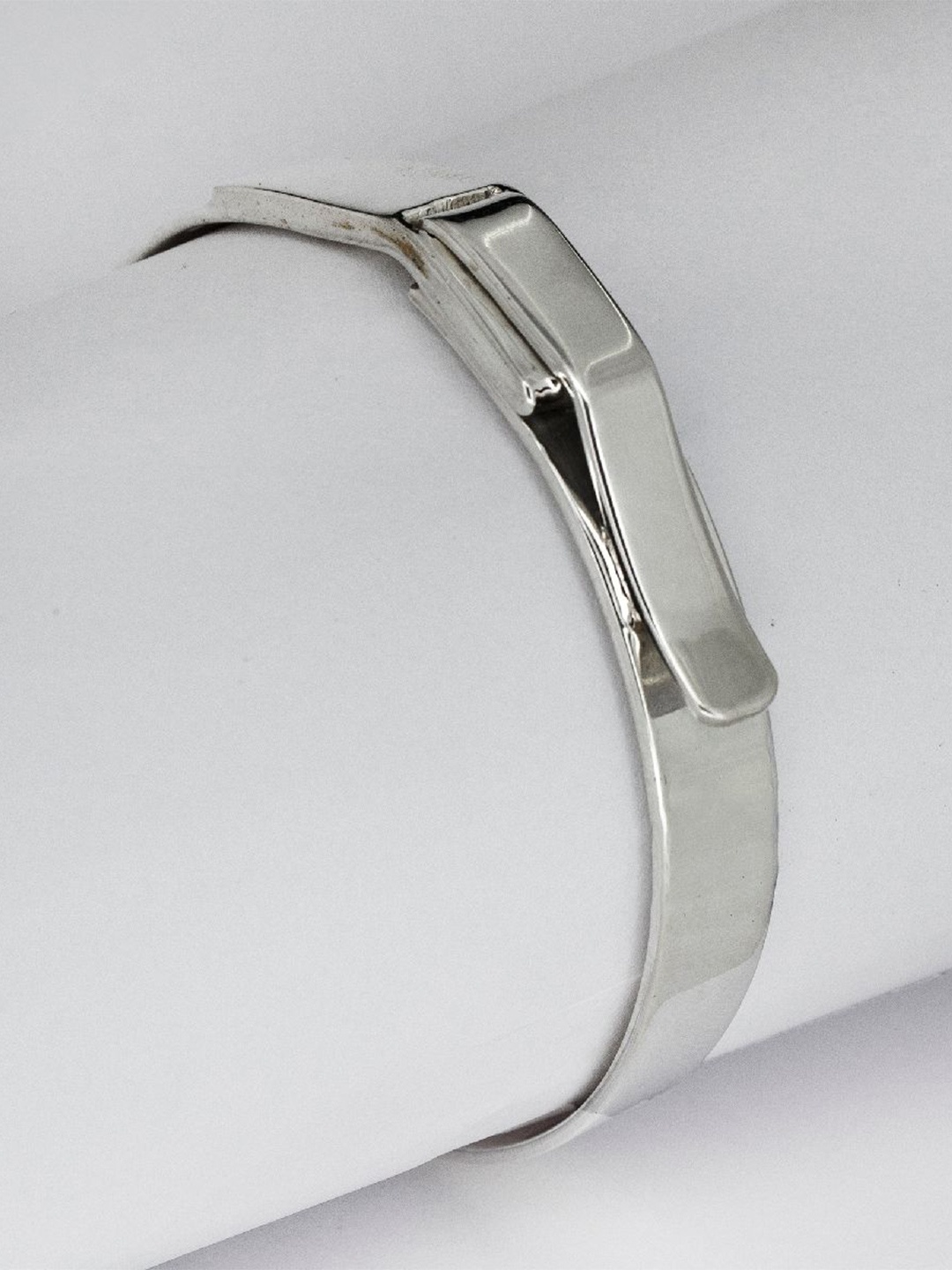 

De Flossy Silver Men Sterling Silver Kada Bracelet