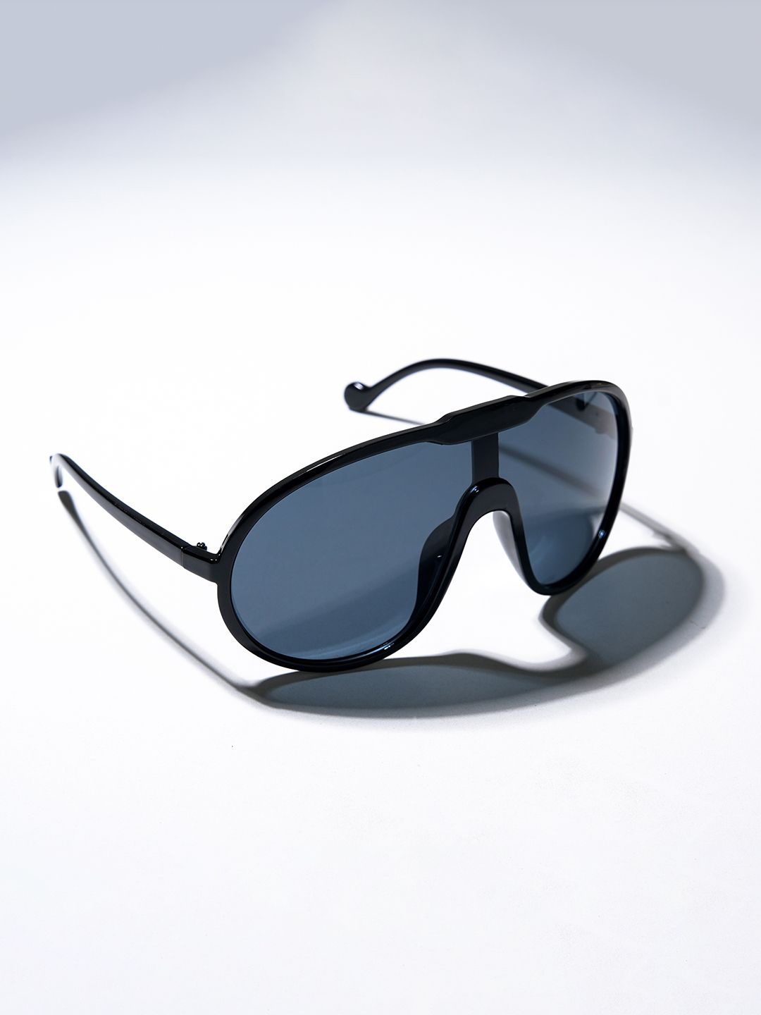 

CHOKORE Unisex Rectangle Sunglasses with Polarised and UV Protected Lens, Black