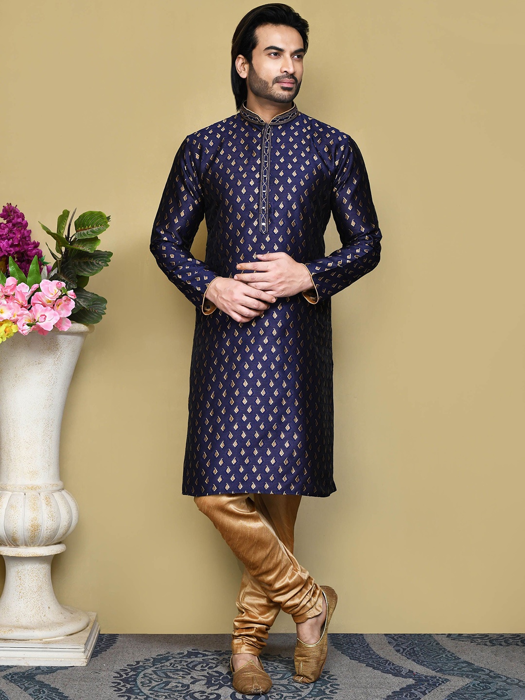 

RANAK Men Ethnic Motifs Printed Thread Work Kurta, Blue