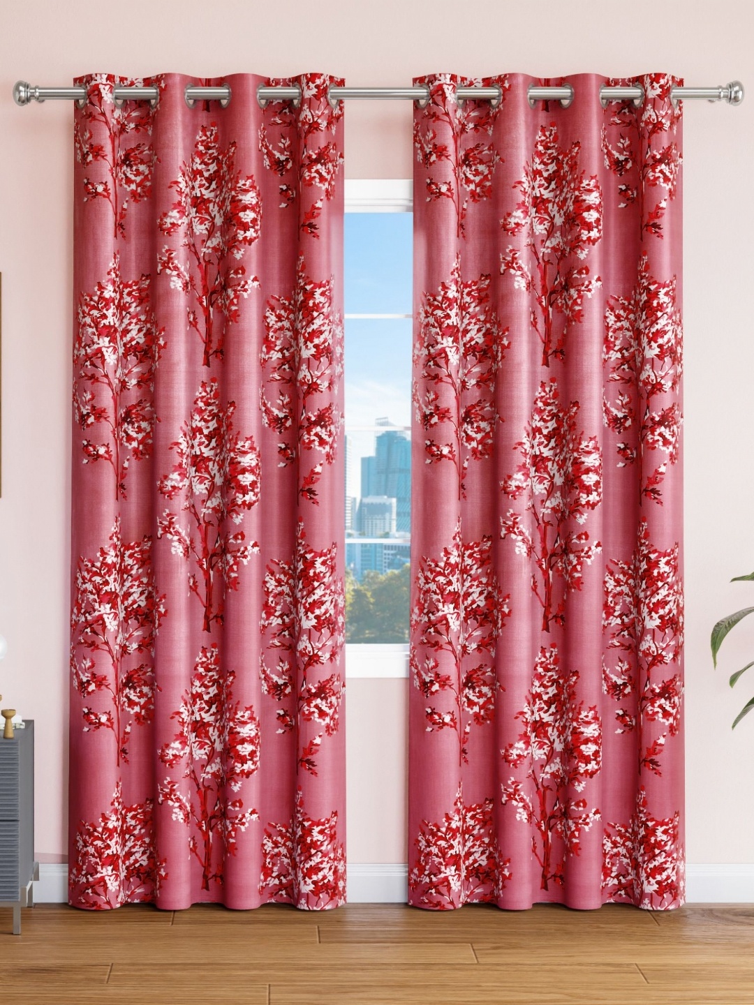 

Aura Pink & White Set of 2 Floral Door Curtain