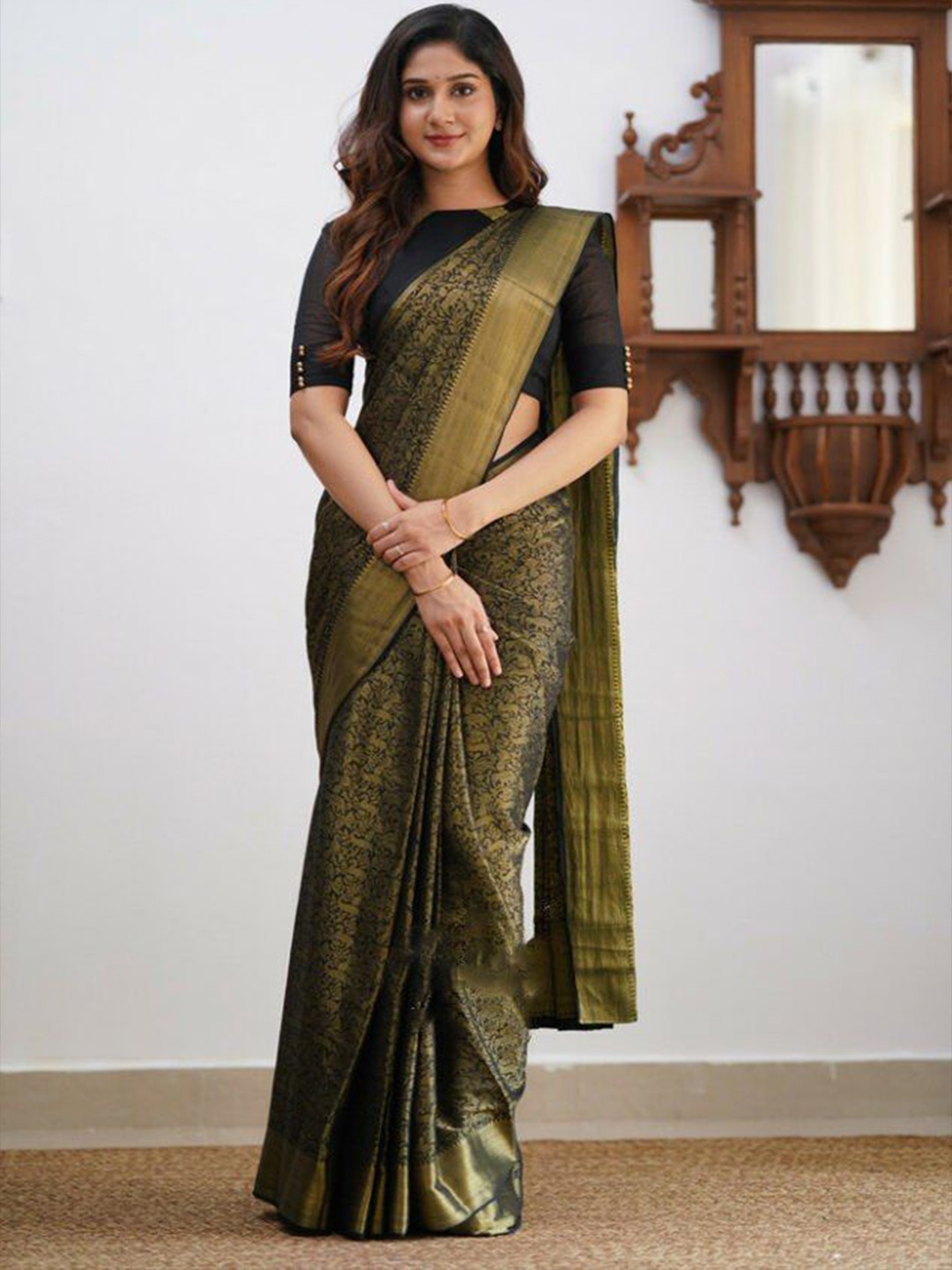 

Fashion Booms Ethnic Motifs Woven Design Zari Pure Silk Banarasi Saree, Black