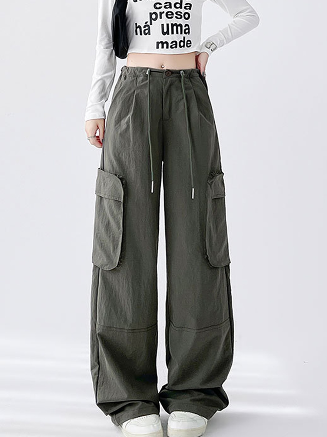 

LULU & SKY Women Loose Fit Cargos Trouser, Olive