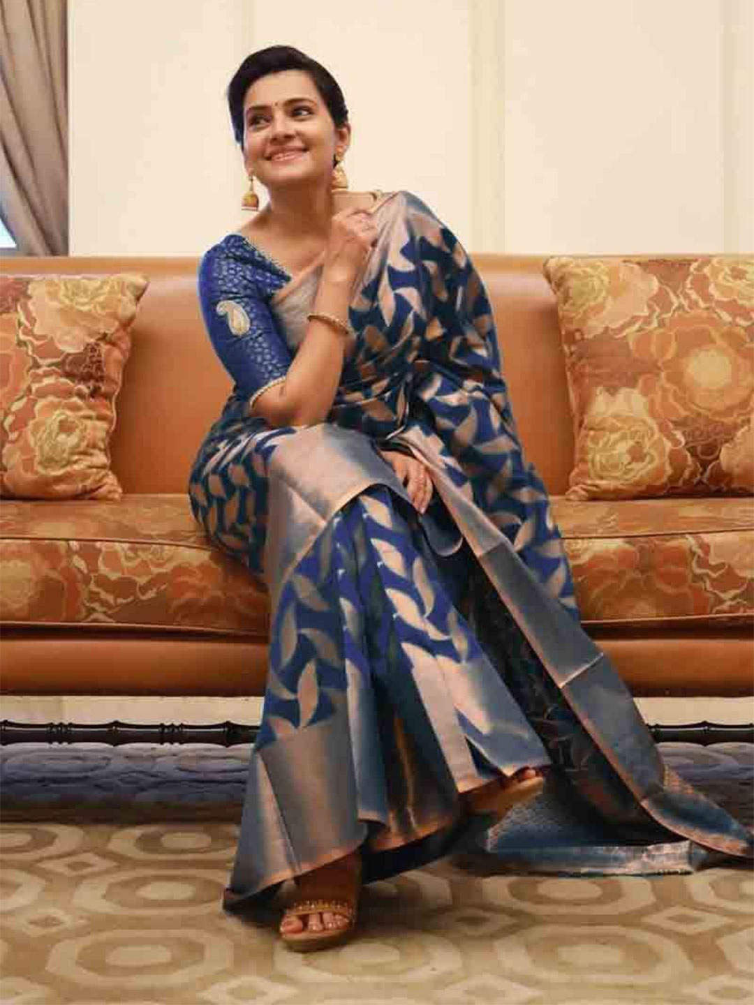 

Visit Wear Woven Design Zari Pure Silk Banarasi Saree, Blue
