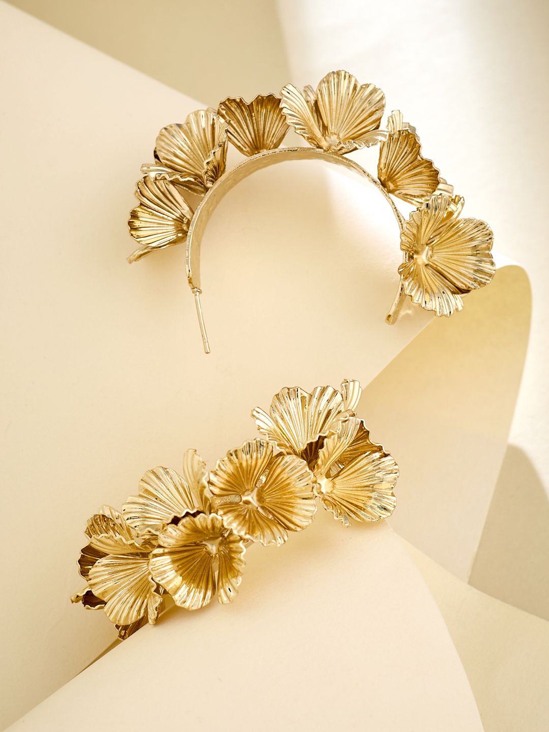 

Yinara Gold Plated Contemporary Hoop Earrings