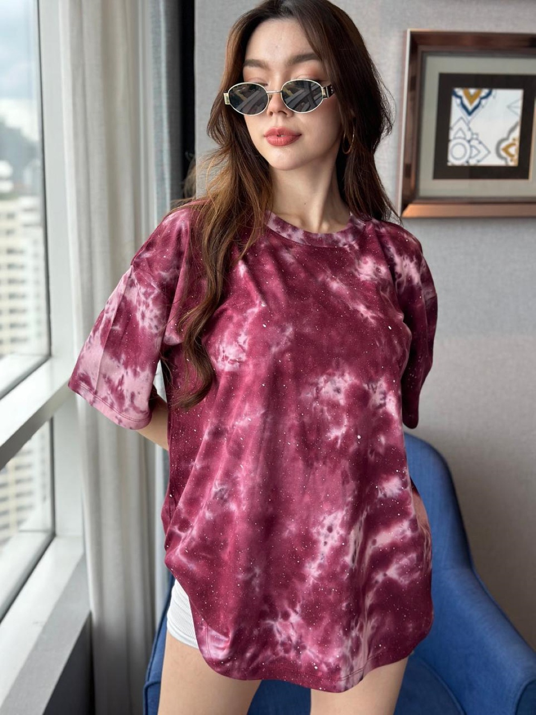

StyleAsh Women Dyed Pockets T-shirt, Maroon