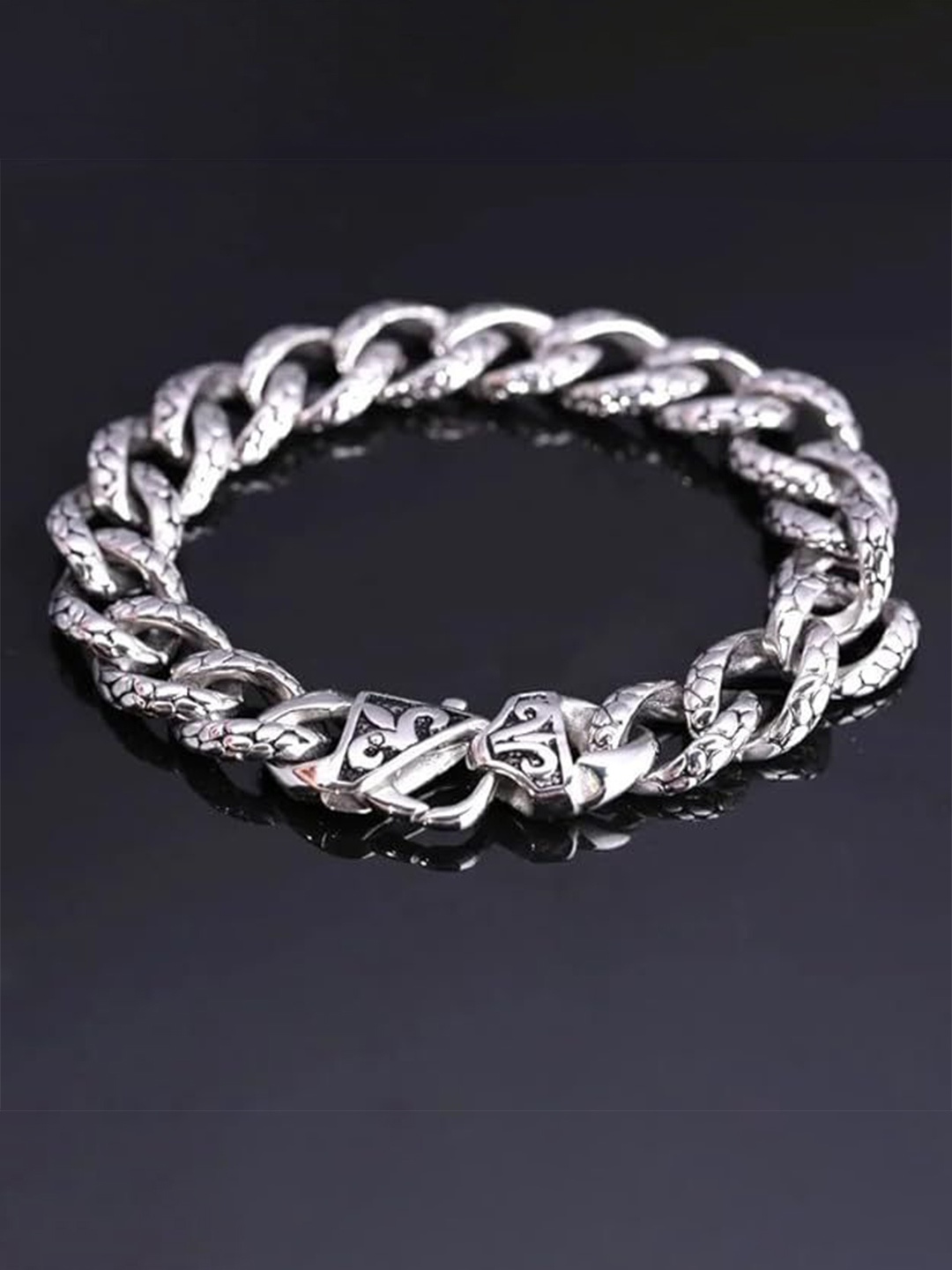 

THE MEN THING Men Stainless Steel Link Bracelet, Silver