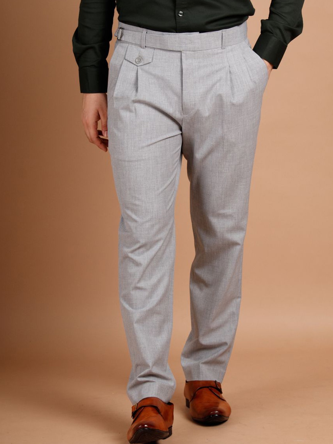 

Muffynn Men Pleated Mid-Rise Casual Trousers, Grey
