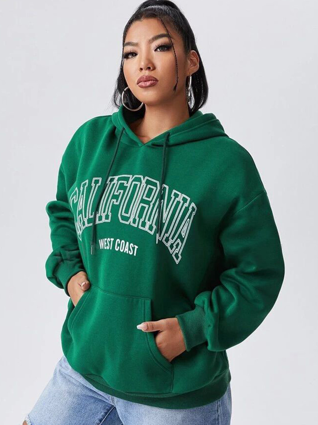 

SAAHASAM Women Printed Hooded Sweatshirt, Green