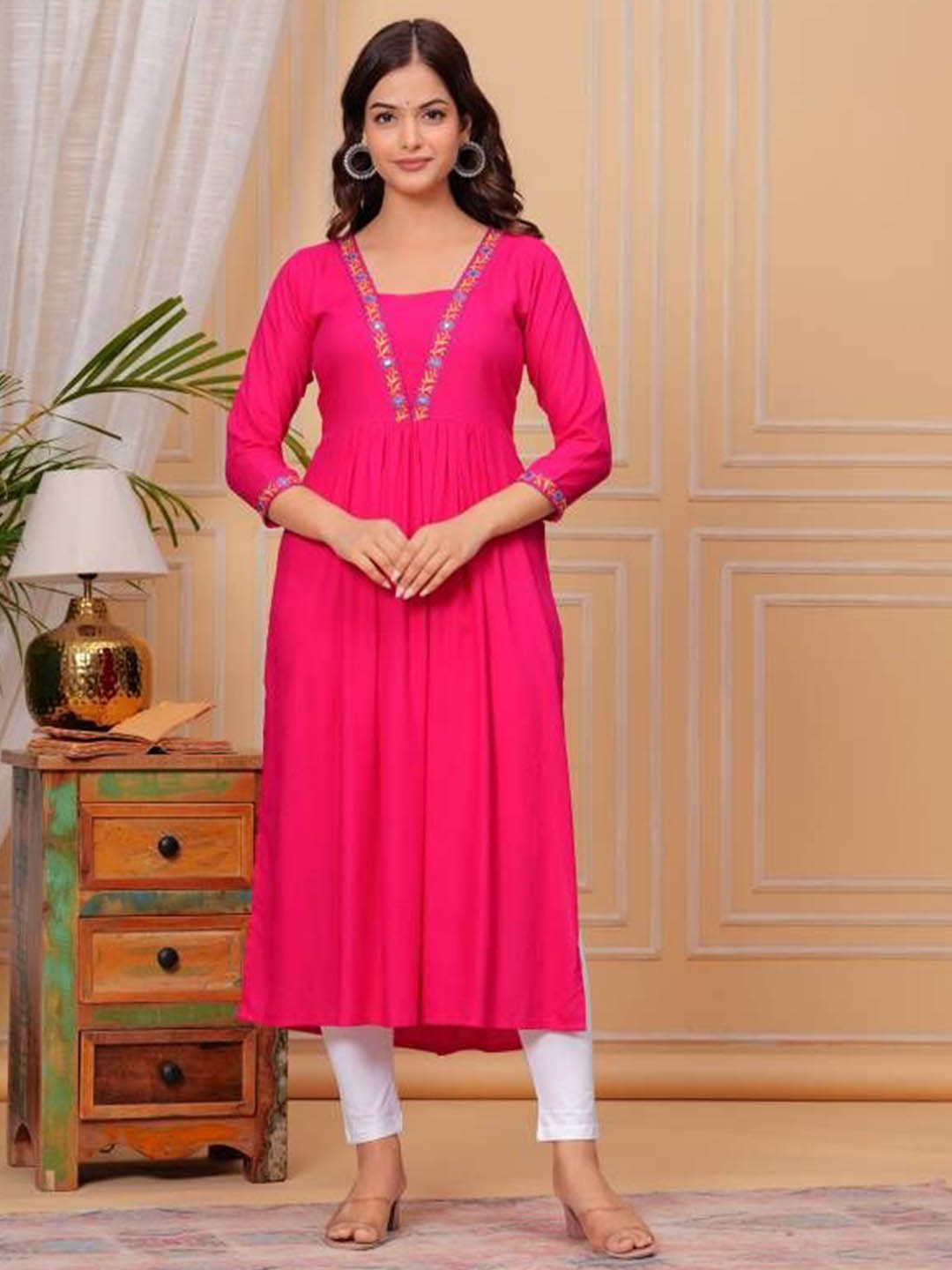 

JALTHER Square Neck Floral Embroidered A-Line Pleated Kurta, Pink