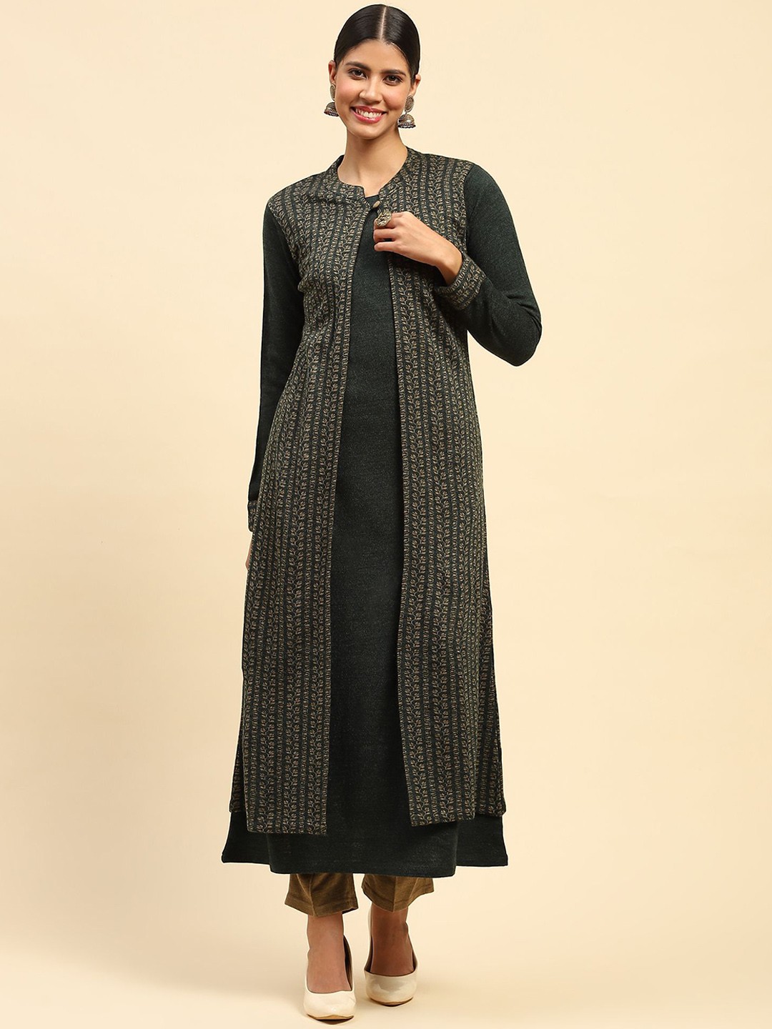 

Me&I Round Neck Floral Woven Design Woollen Straight Kurta, Olive