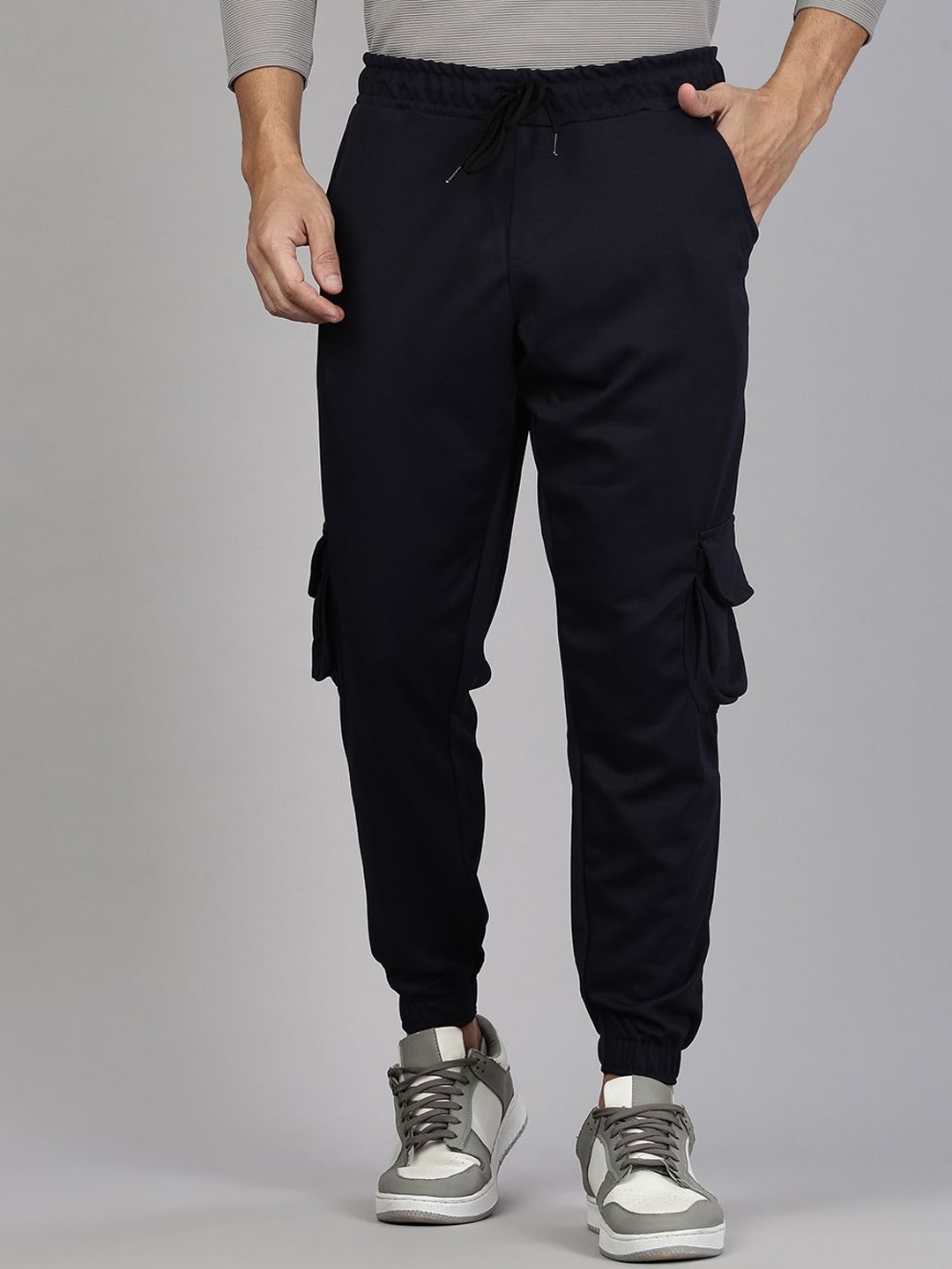 

MADSTO Men Regular Fit Cargo Joggers Trackpants, Navy blue