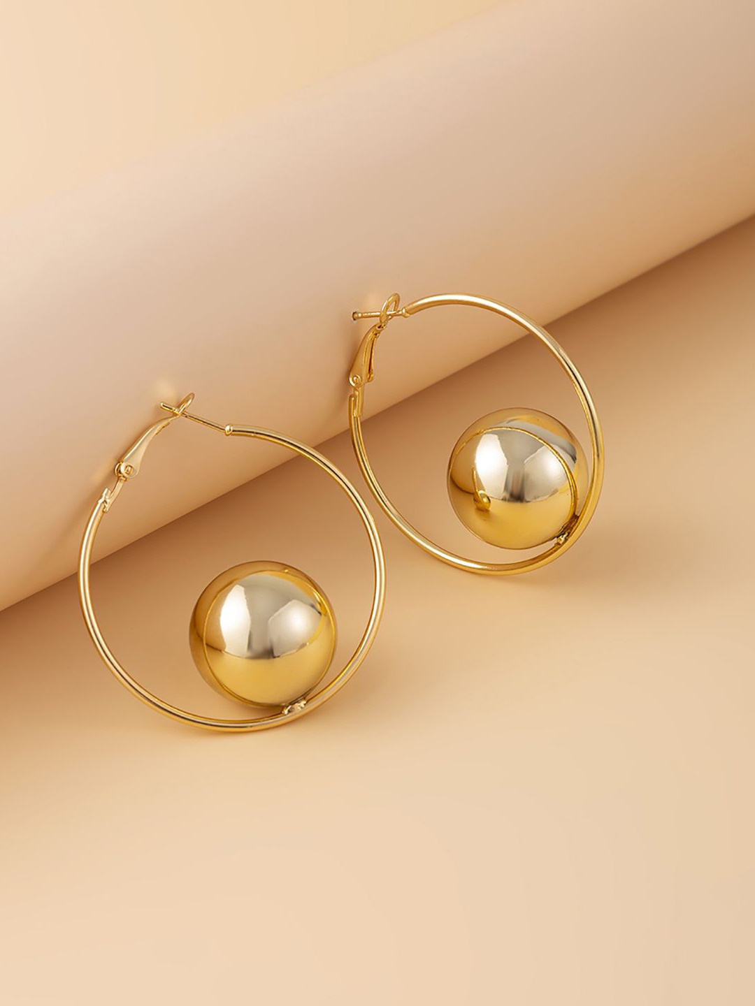 

StyleCast x Revolte Gold-Plated Spherical Shaped Beaded Chunky Hoop Earrings