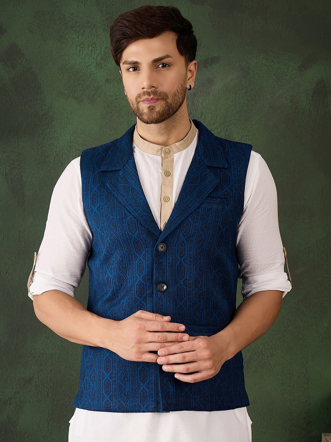 

Sangria Men Woven Design Winter Pashmina Nehru Jacket, Blue