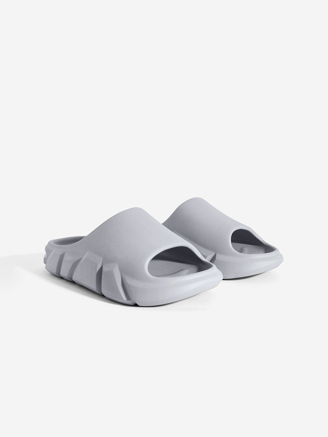 

The Souled Store Men Rubber Sliders, Grey