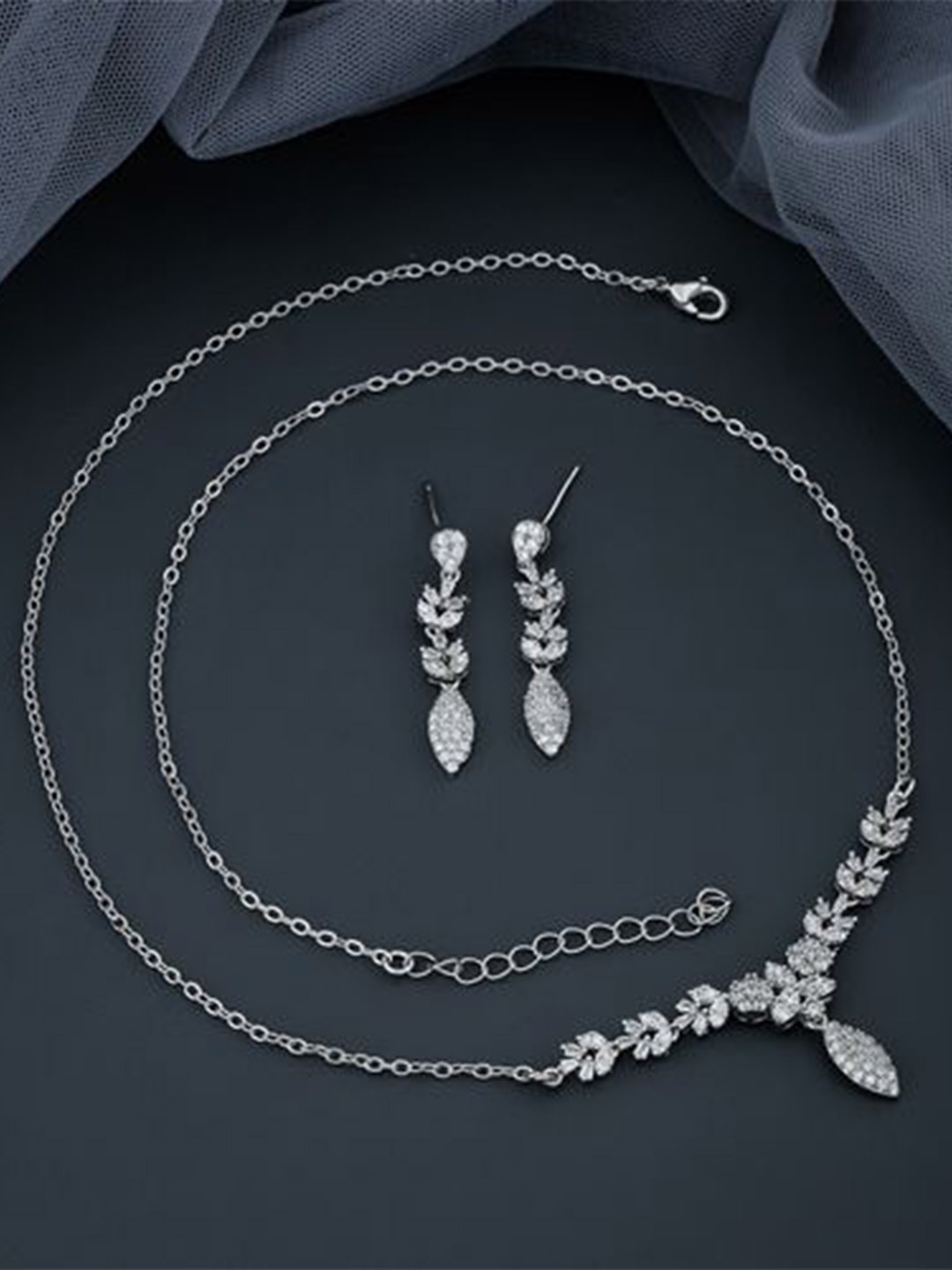 

SKY SHOPPERS Silver-Plated CZ Stone-Studded Antique Jewellery Set