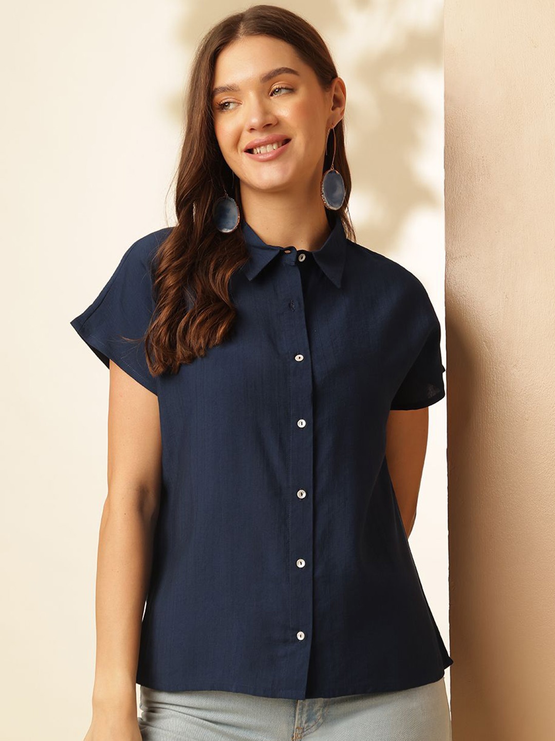 

Anouk Women Relaxed Opaque Solid Casual Shirt, Navy blue