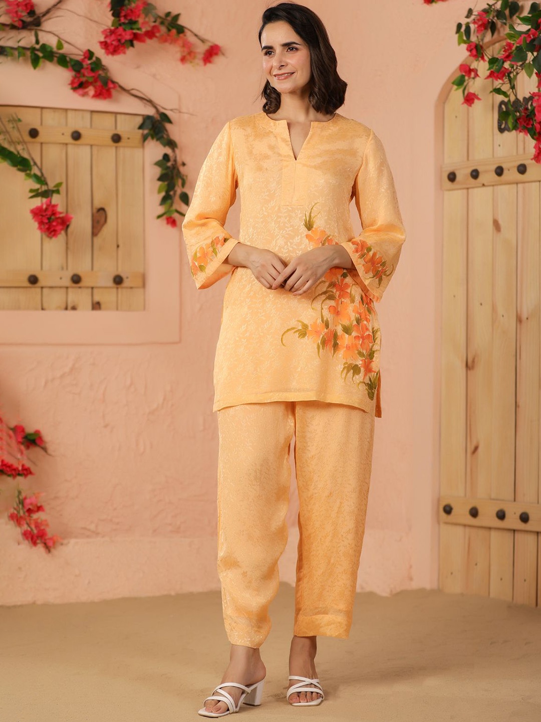 

Geroo Luxe Printed Top With Trouser, Orange
