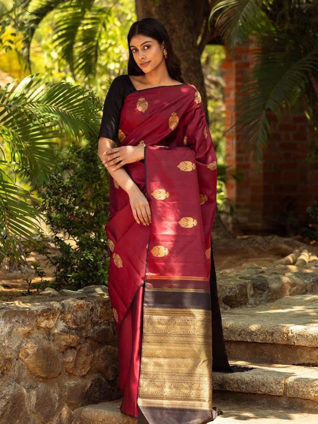 

Visit Wear Woven Design Zari Pure Silk Banarasi Saree, Maroon