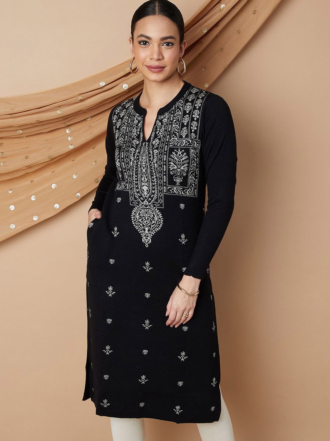 

Melange by Lifestyle Ethnic Motifs Printed Acrylic Kurta, Black