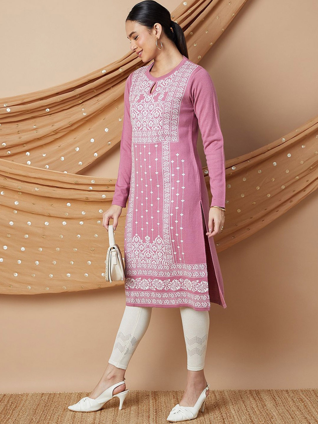 

Melange by Lifestyle Floral Embroidered Thread Work Keyhole Neck Acrylic Straight Kurta, Pink