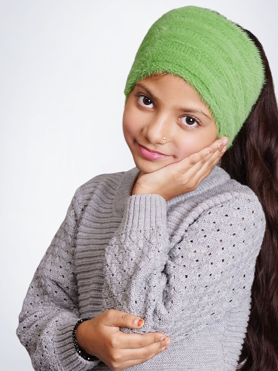 

Bharatasya Girls Knitted Headband, Green