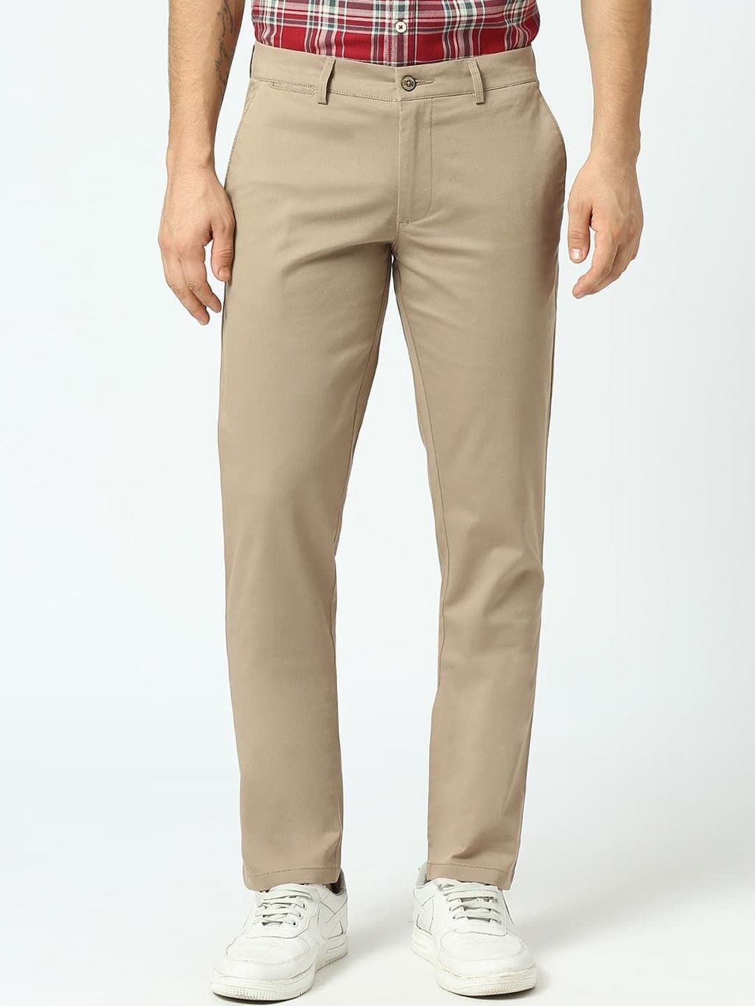 

Basics Men Tapered Fit Trousers, Brown