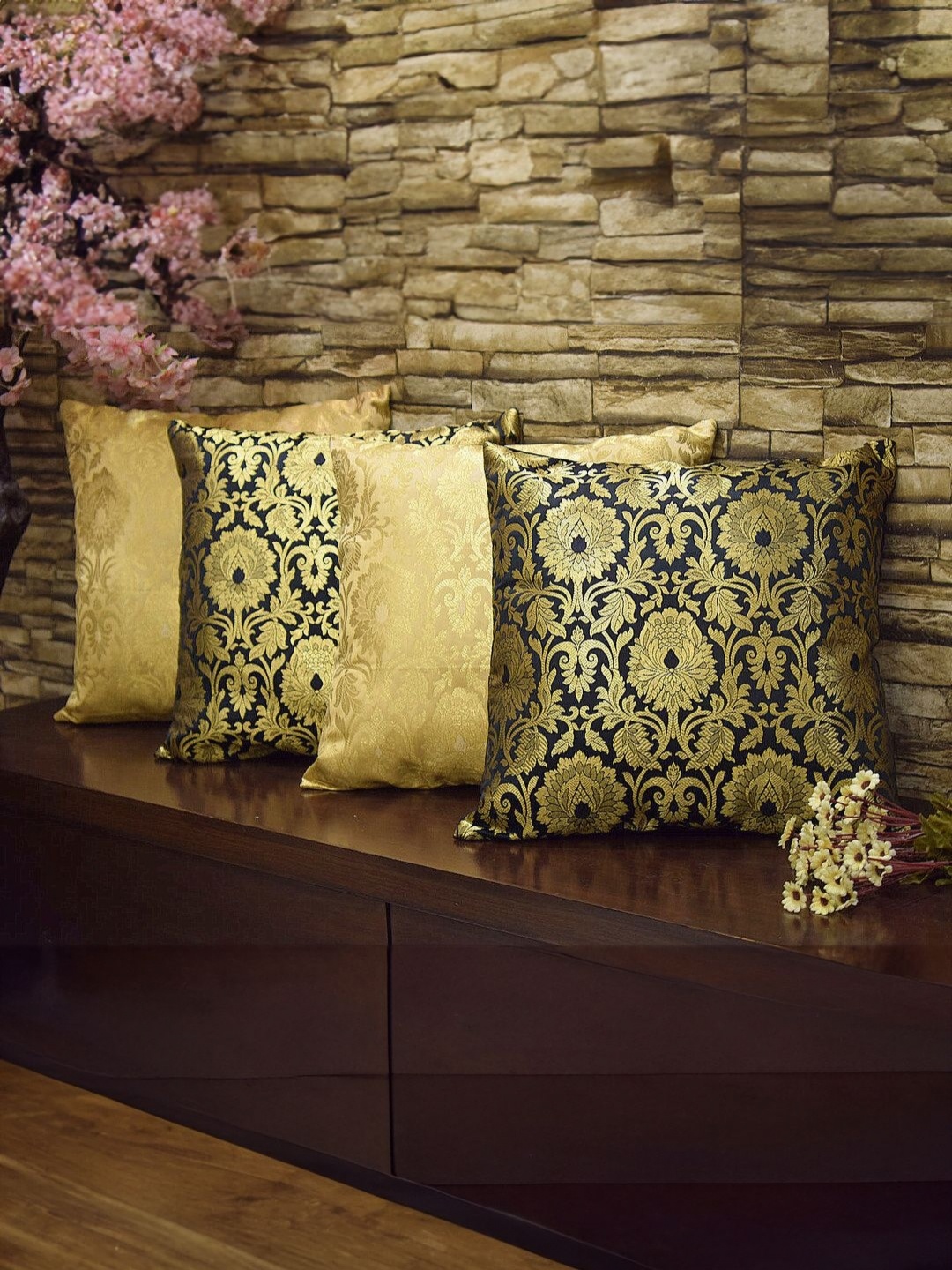 

RoyalDeco Black & Gold-Toned 4 Pieces Embroidered Square Cushion Covers