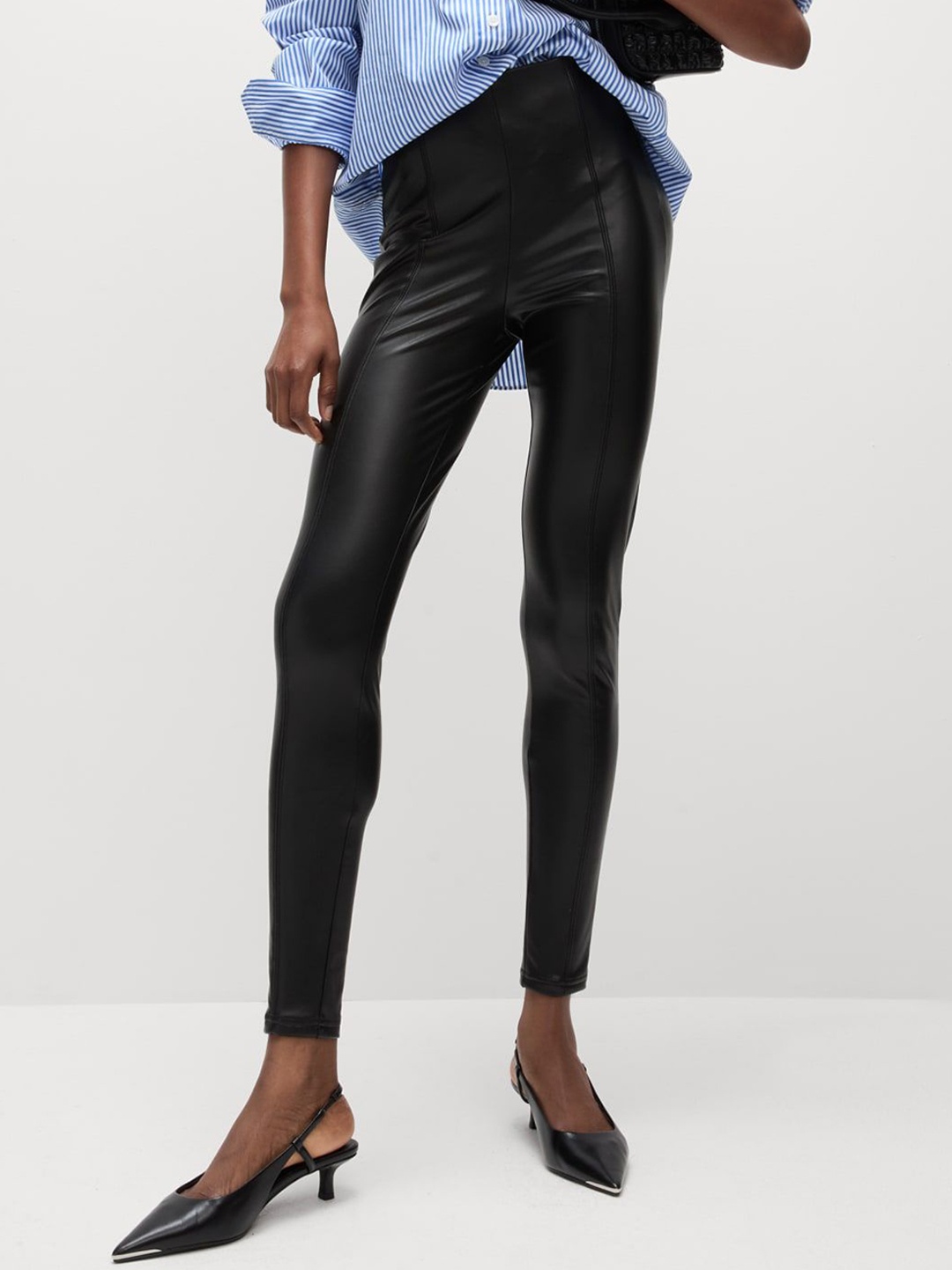 

Marks & Spencer Women Mid-Rise Ankle-Length Leggings, Black