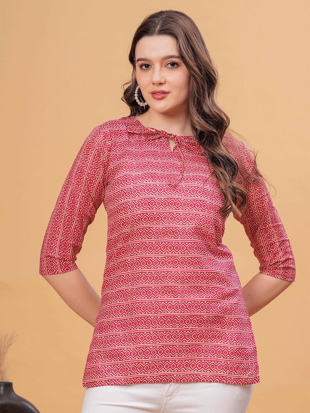 

kipek Women Printed Keyhole Neck Cotton Top, Pink