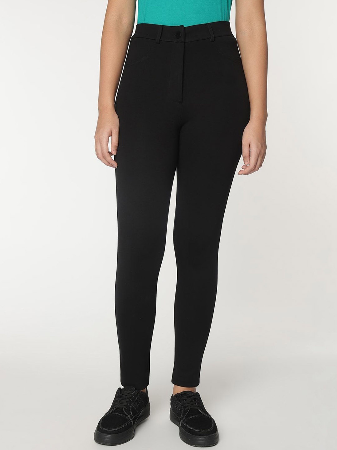 

Marks & Spencer Women High-Rise Skinny Fit Jeans, Black