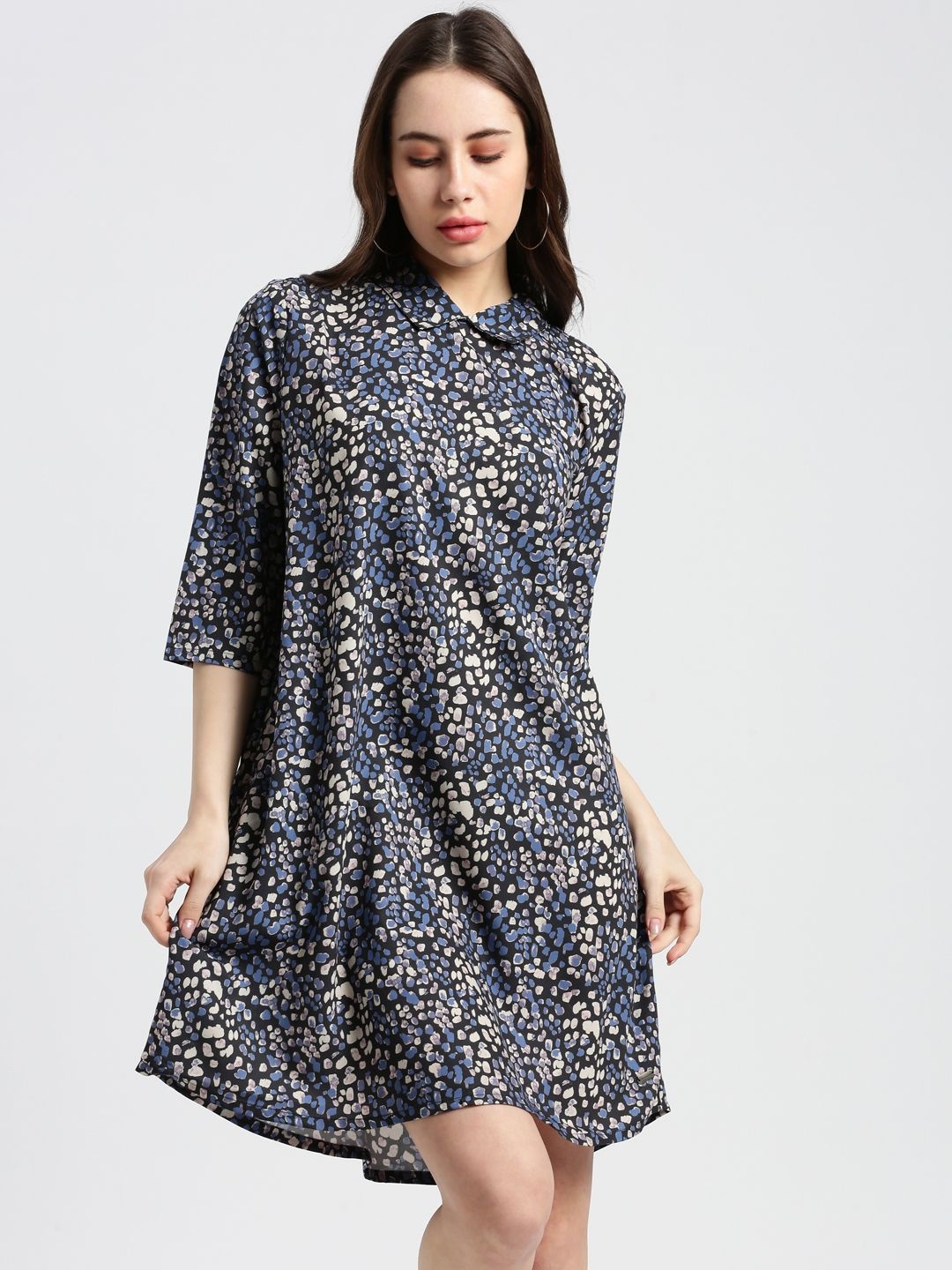 

Grit and Flair Women Animal Printed Cotton Shirt Above Knee Dress, Black