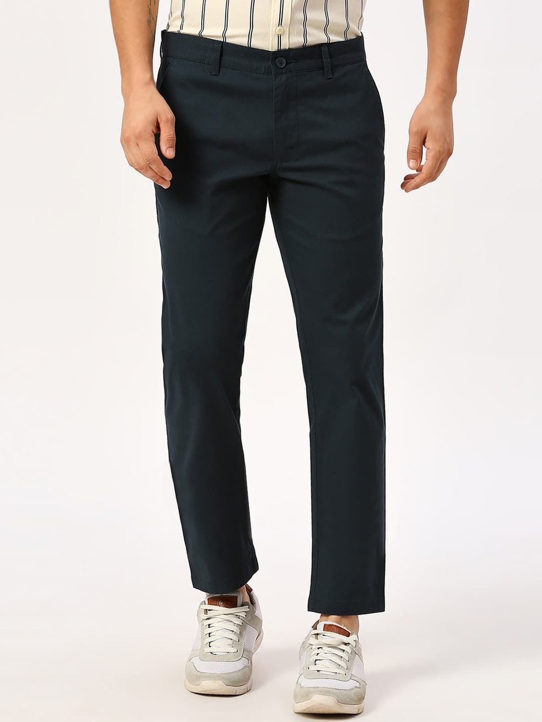 

Basics Men Tapered Fit Trousers, Teal