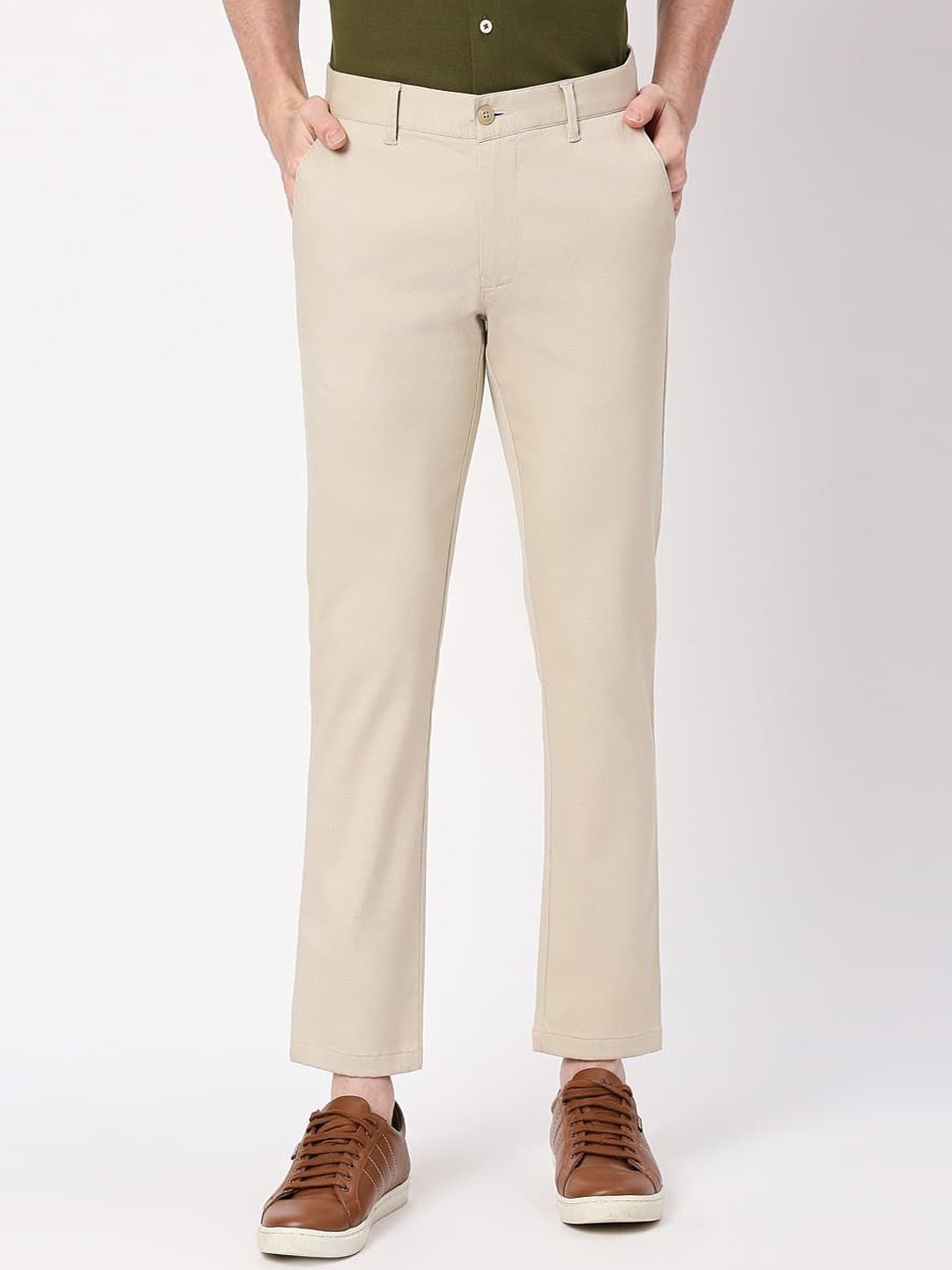 

Basics Men Tapered Fit Trousers, Beige