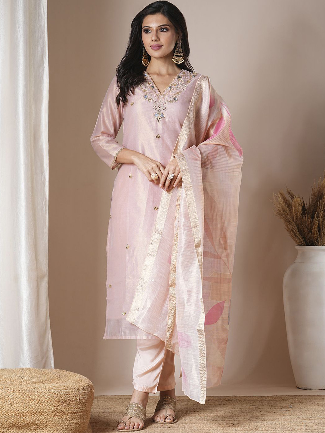 

FASHOR Floral Embroidered Beads and Stones Tissue Straight Kurta With Trousers & Dupatta, Pink