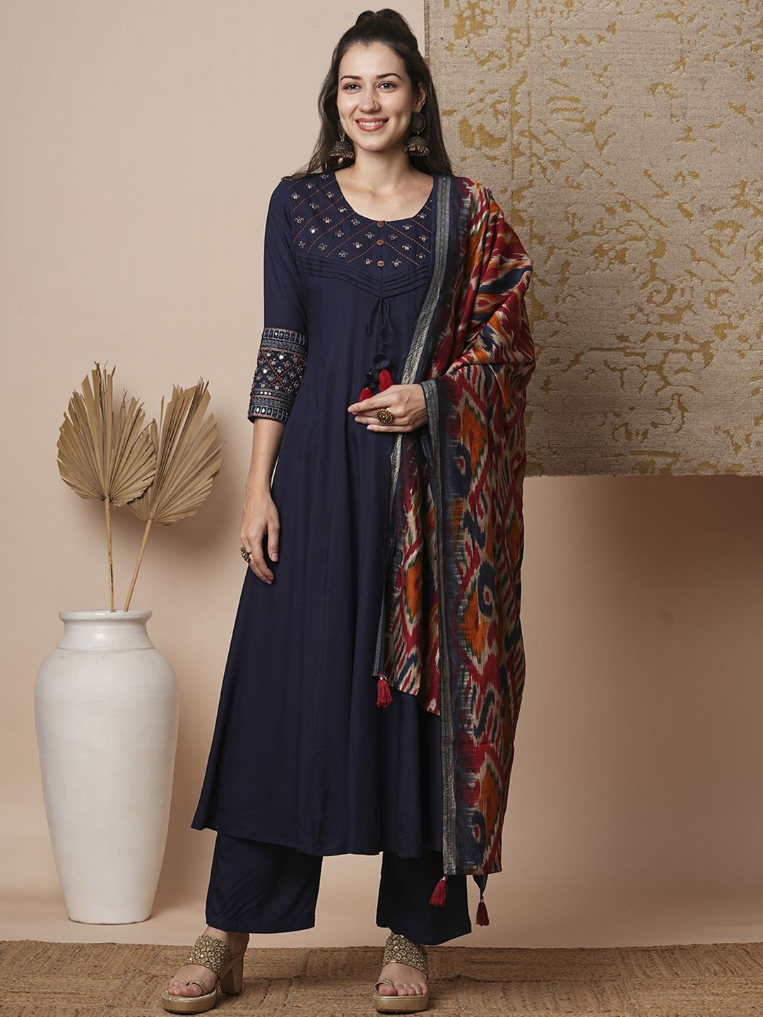 

FASHOR Ethnic Motifs Embroidered Anarkali Kurta With Trousers & Dupatta, Navy blue