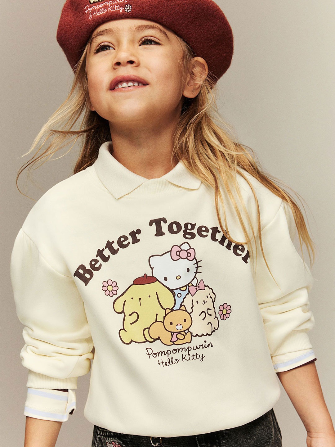 

H&M Printed Sweatshirts, Yellow