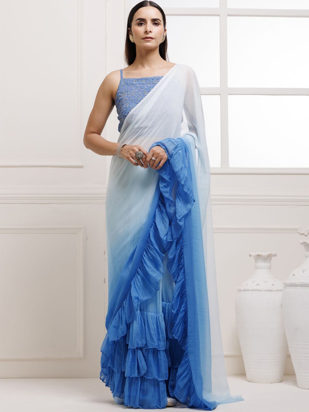 

Geroo Luxe Ombre Ready to Wear Saree, Blue