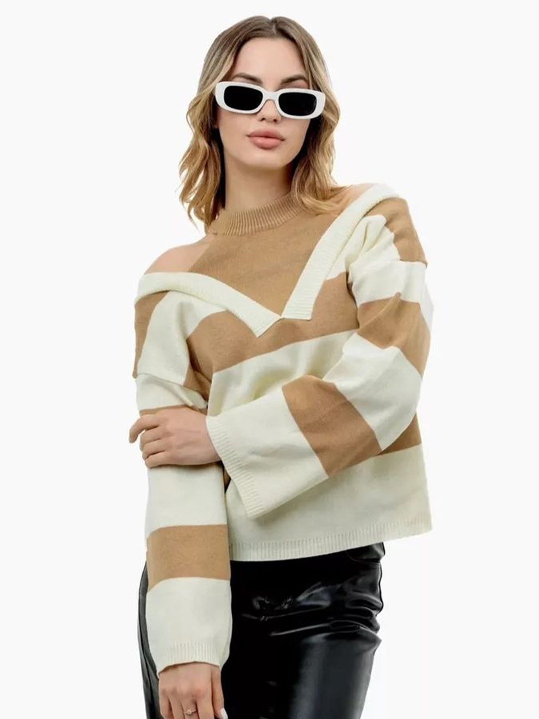 

LULU & SKY Women Striped Cold-shoulder Sleeves Pullover, Brown