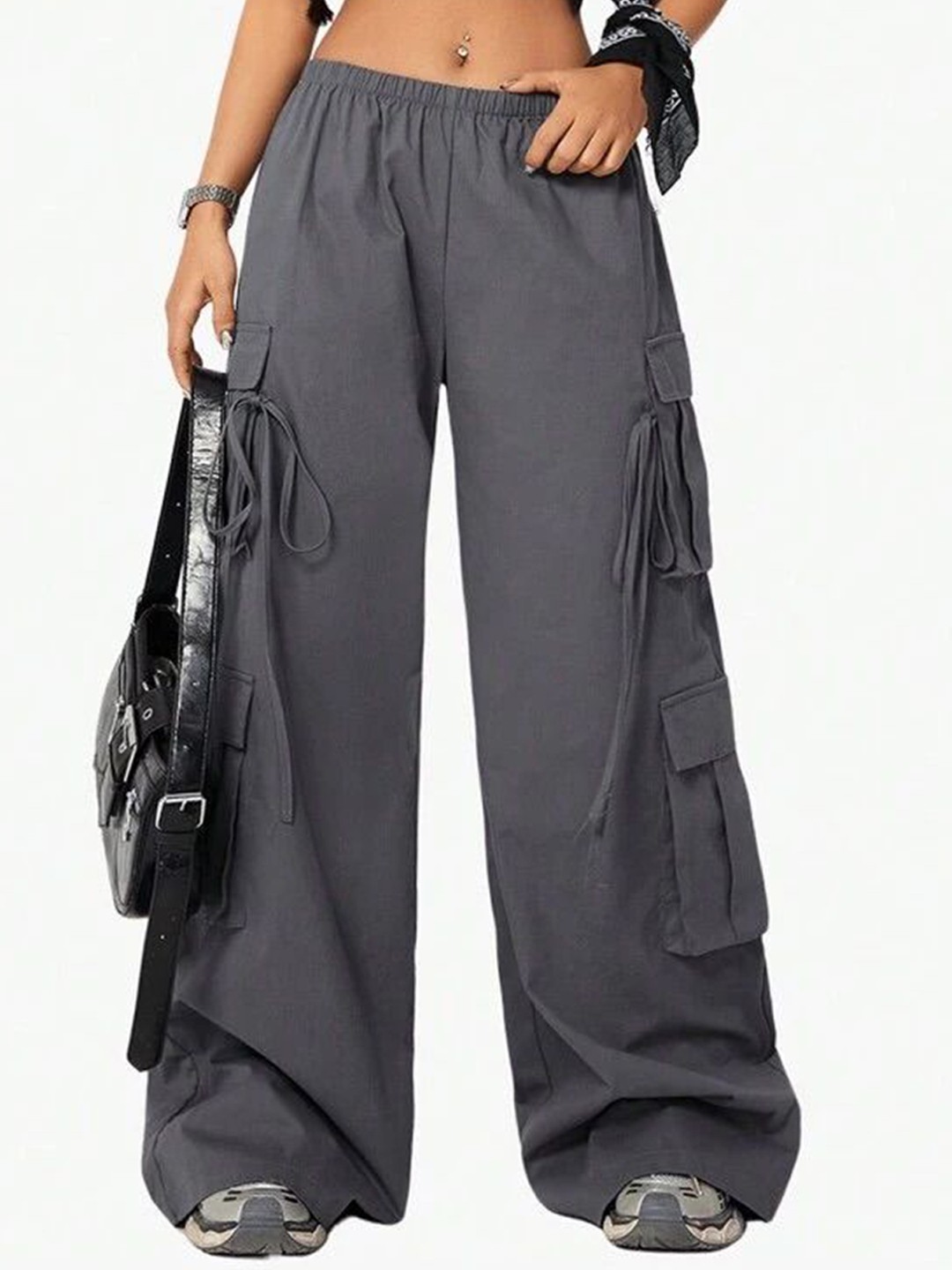

TABADTOD Women Striped Relaxed Loose Fit Trousers, Grey