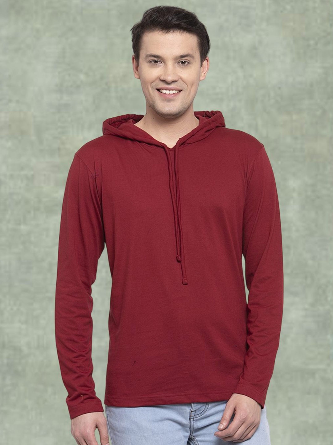 

Friskers Men Maroon Cotton Solid Hoodie T-shirt