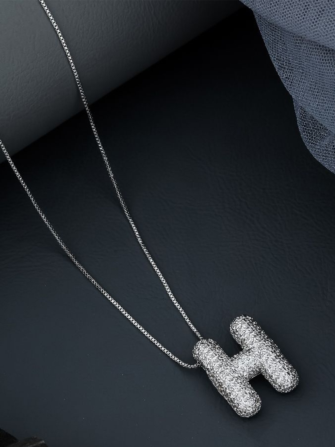 

SKY SHOPPERS Unisex Silver-Plated Cubic Zirconia Studded Chain